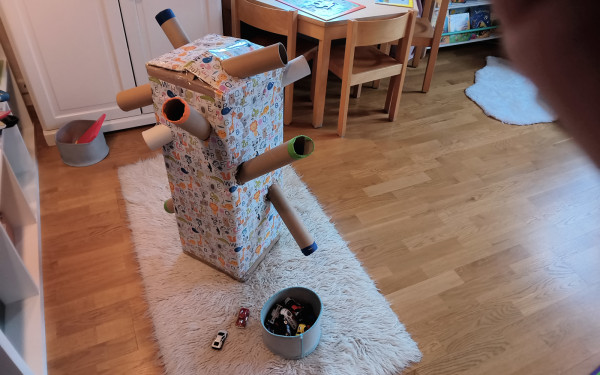 Meine Überraschung zum Nikolaus, eine Kugel- oder Autobahn